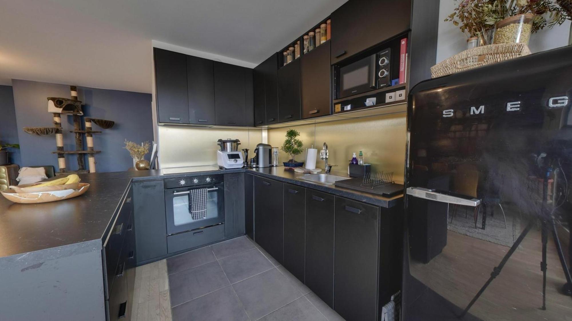 Spacious Flat With Terrasse And Parking Near Metro Bagnolet Exterior photo